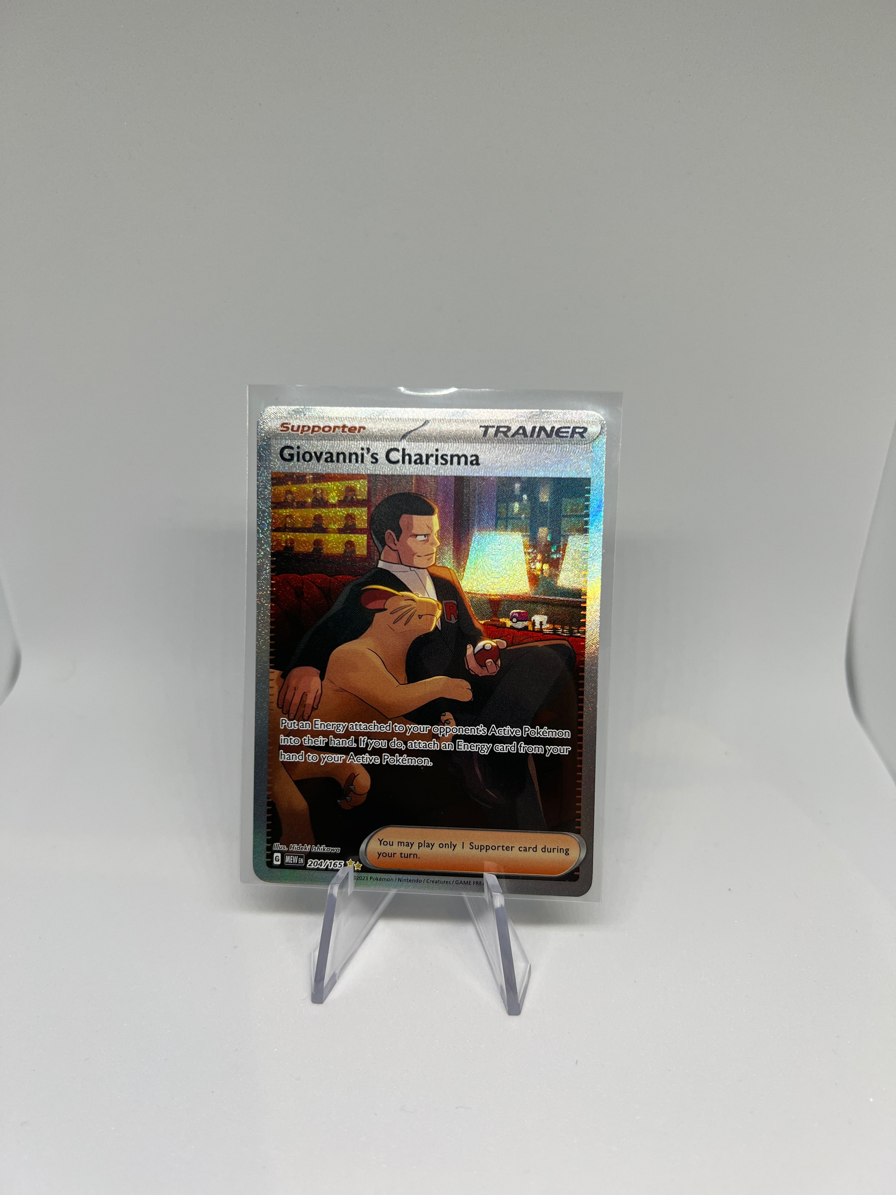 Pokemon TCG - Giovannis Charisma 204/165 Secret Illustration Rare